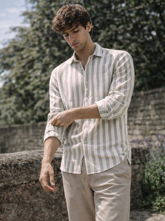 Men's Green Regular Fit Striped Casual Shirt