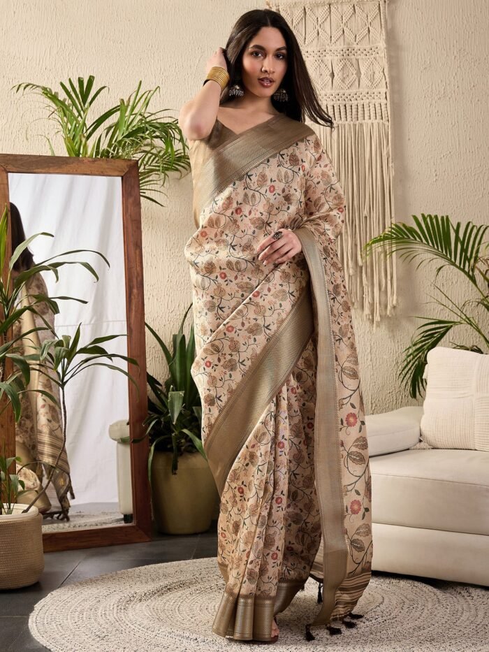 Women's Kanjeevaram Silk Off White Digital Print Designer Saree With Blouse Piece