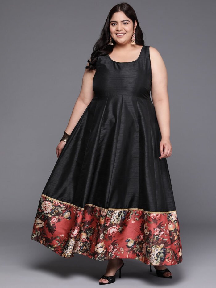 Women's Black Poly Silk Printed Round Neck Gown