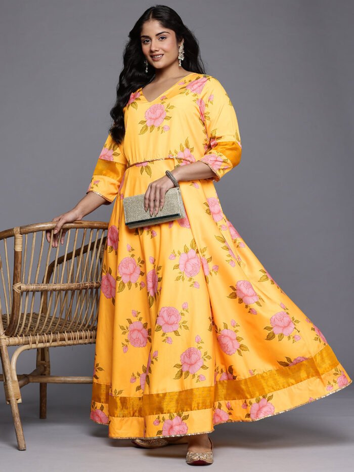 Women's Yellow Polyester Printed V-Neck Gown