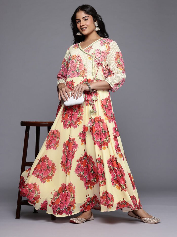 Women's Off White Georgette Printed V-Neck Gown