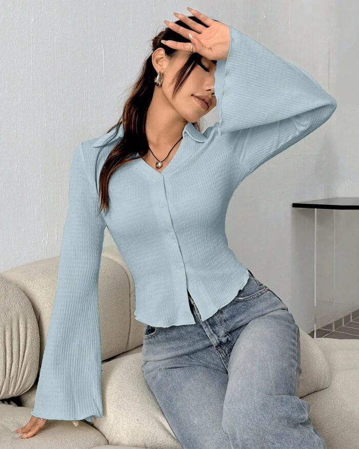 Flared Sleeve V Neck Button Front Knit Top in Blue