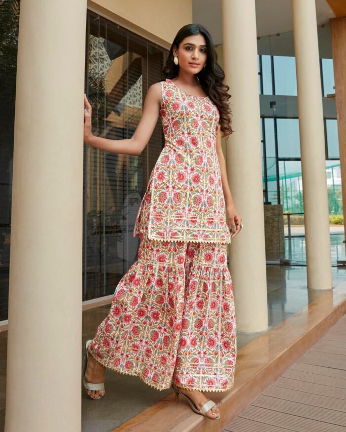 Women's White Cotton Printed Kurta Set