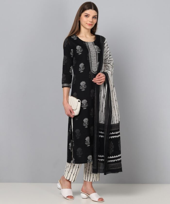 Women's Cotton Blend Printed Kurta Pant Dupatta Set