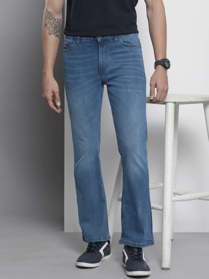Men's Blue Bootcut Fit Solid Casual Jeans