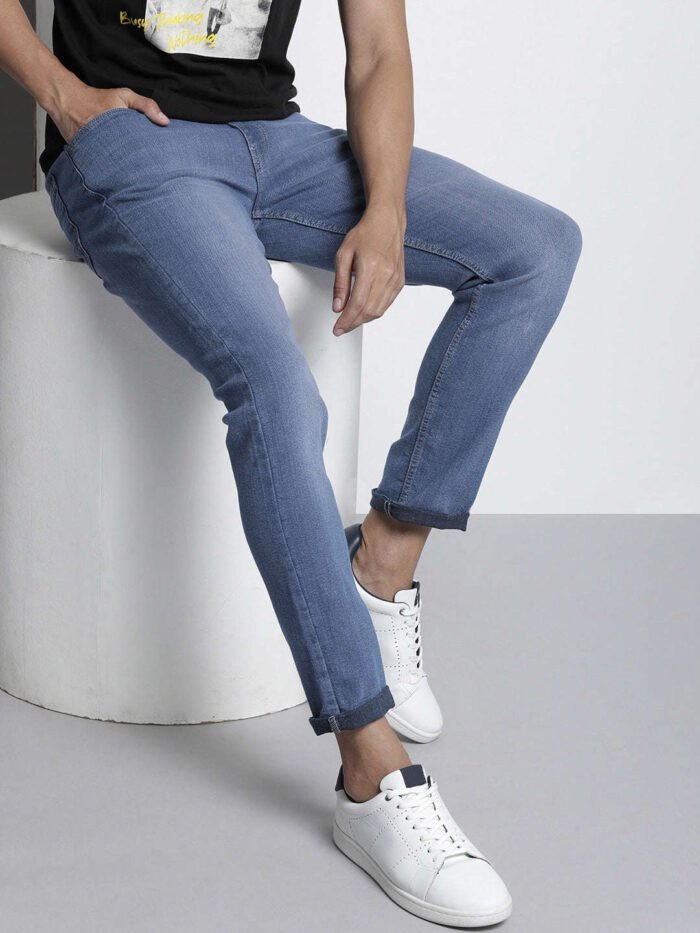 Men's Light Blue Skinny Fit Solid Casual Jeans