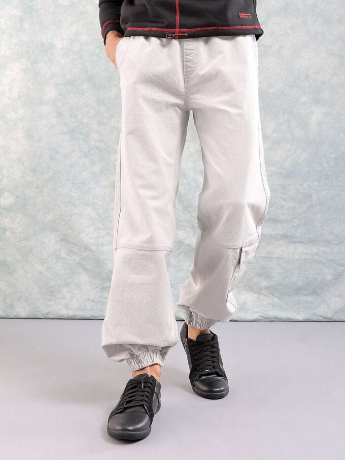 Men's Light Grey Loose Fit Solid Street Wear Jeans