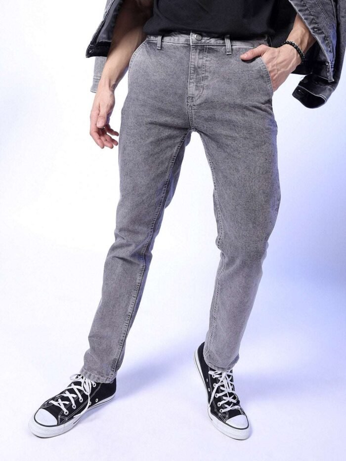 Men's Grey Slim Fit Solid Casual Jeans