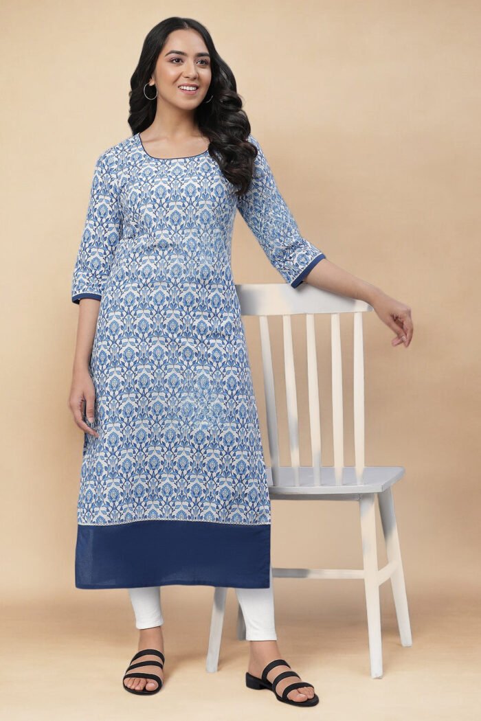 White Floral Printed Pure Cotton Straight Kurta and Tight Set