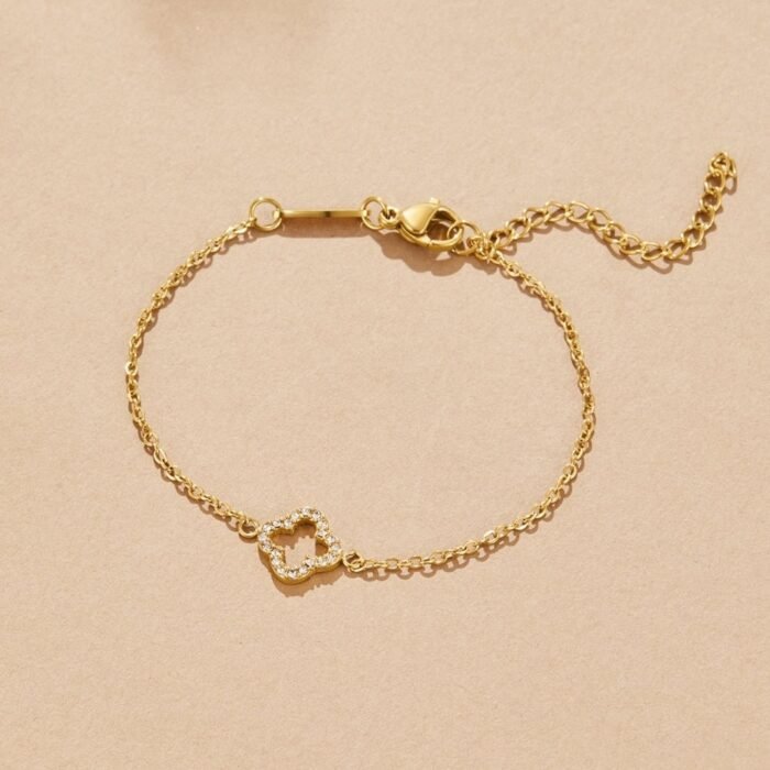 Luxe Crystal Clover Bracelet